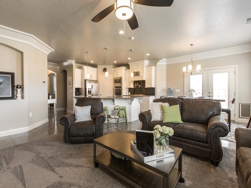 2170 E Colorado CIR, St George, UT 84770