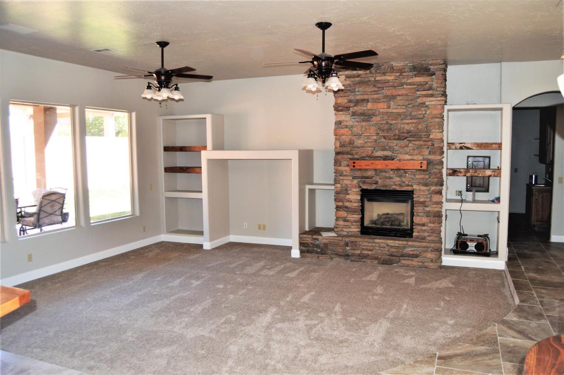 1838 W Ticaboo DR, St George, UT 84770