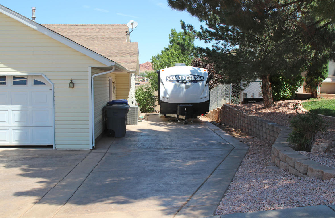 932 W 730 N CIR, St George, UT 84770