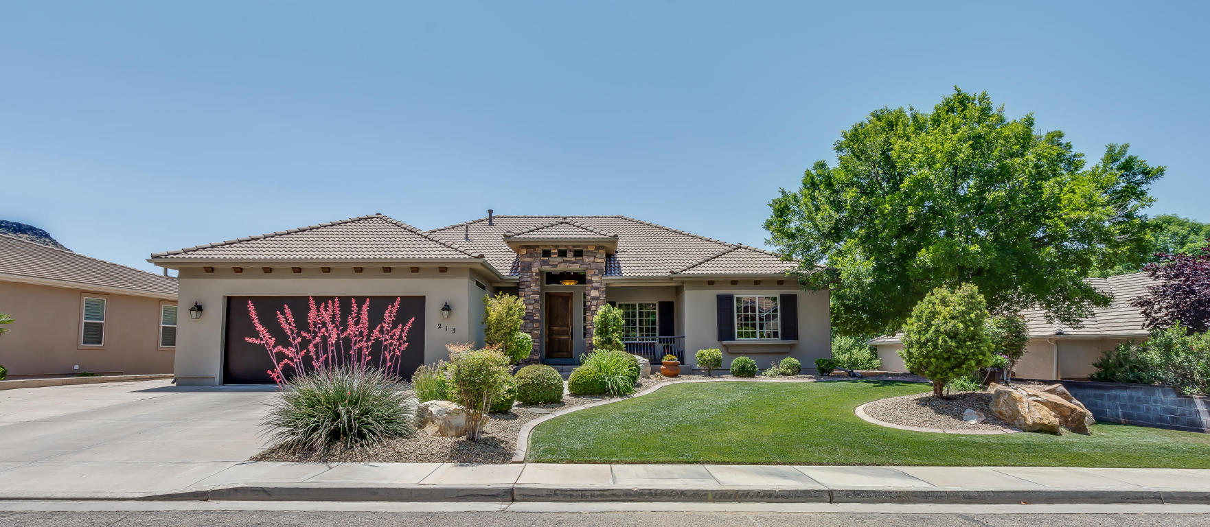 213 W Shadow Point DR, St George, UT 84770