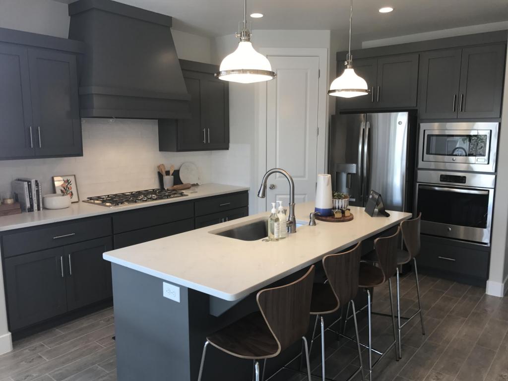 215 N Escapes Drive, St George, UT 84770