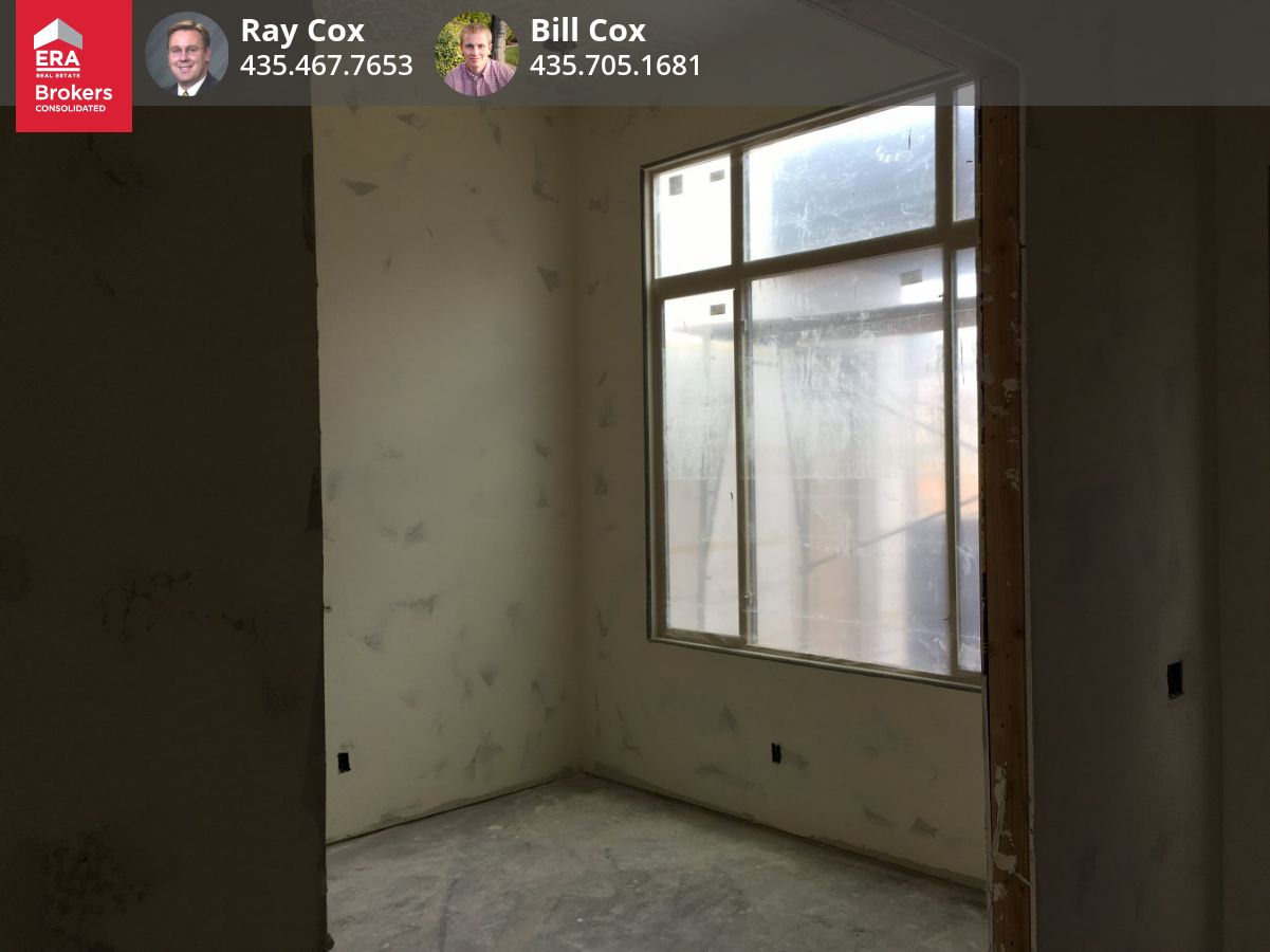 5279 N North Gate Peaks Dr, St George, UT 84770