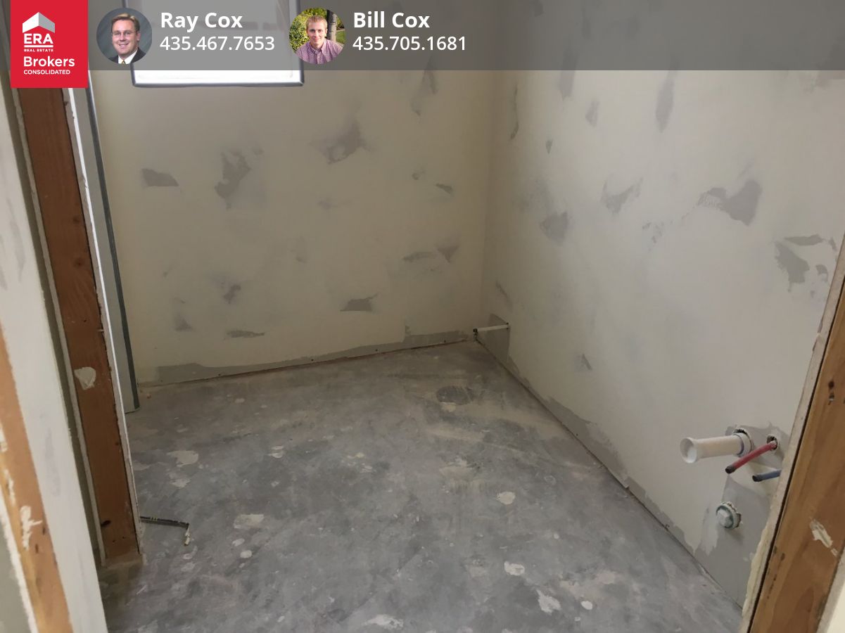 5279 N North Gate Peaks Dr, St George, UT 84770