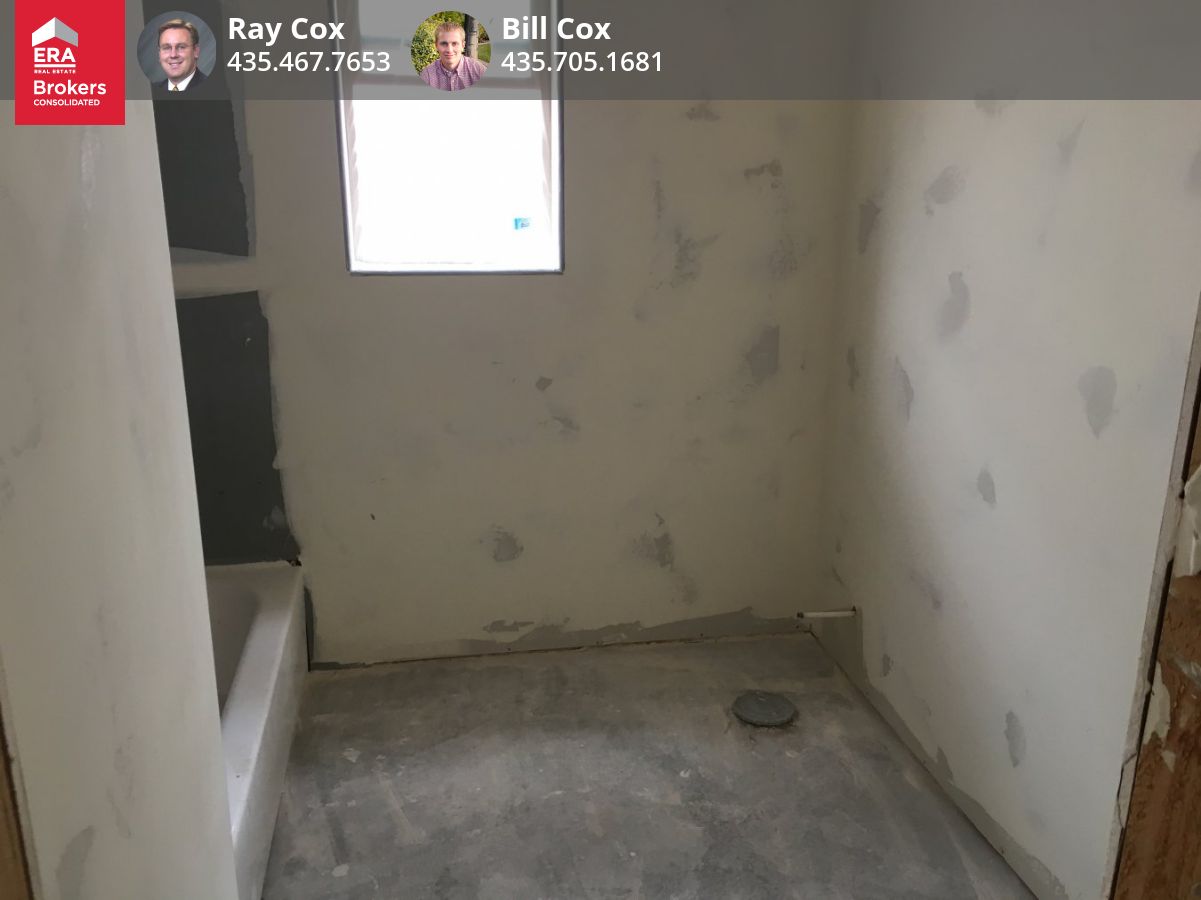 5279 N North Gate Peaks Dr, St George, UT 84770