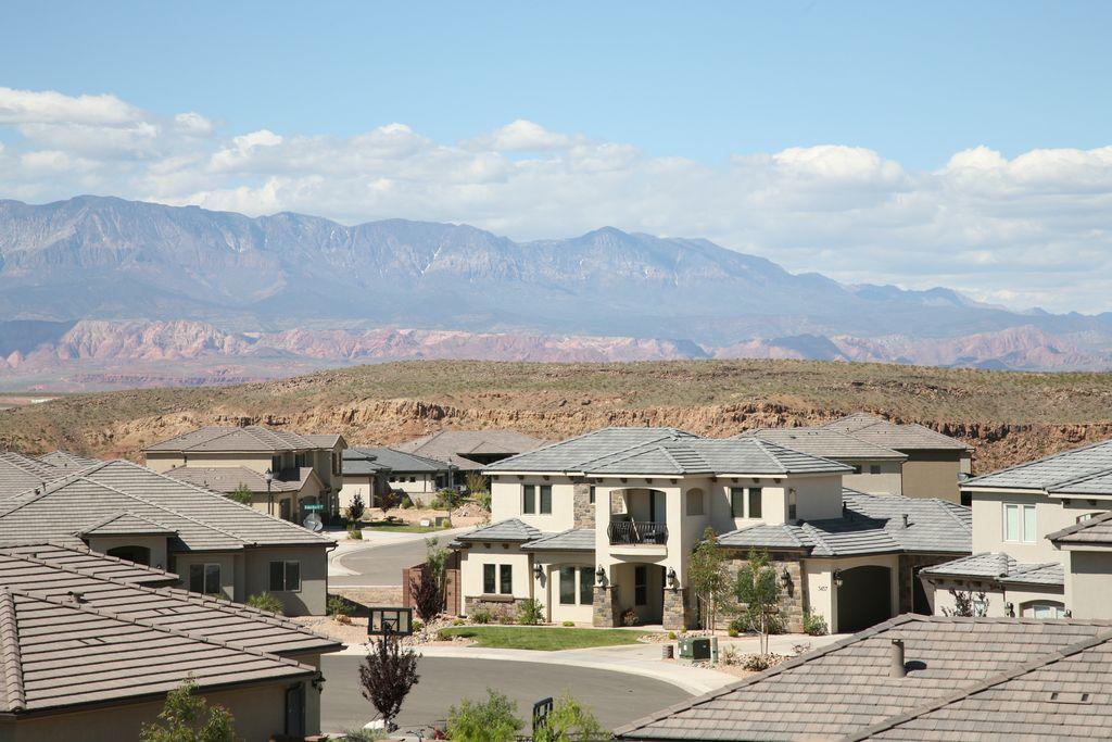3457 E Church Rocks, St George, UT 84770