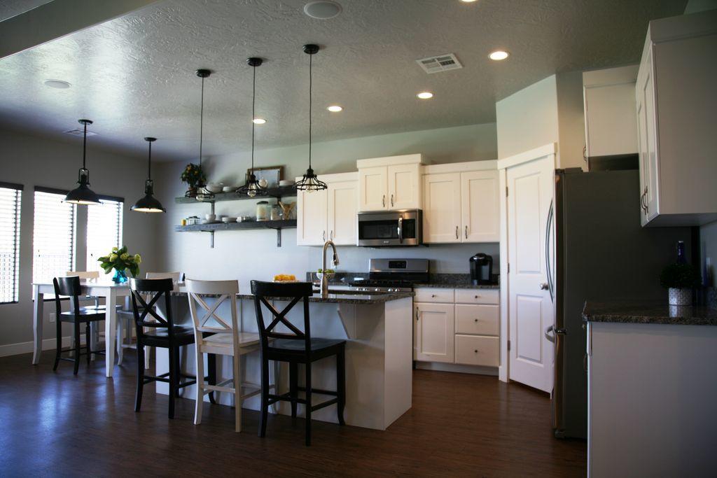 3457 E Church Rocks, St George, UT 84770