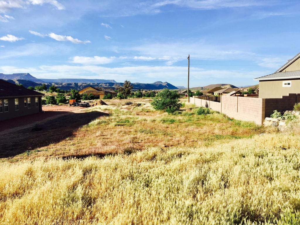 835 S Peachtree, Toquerville, UT 84774