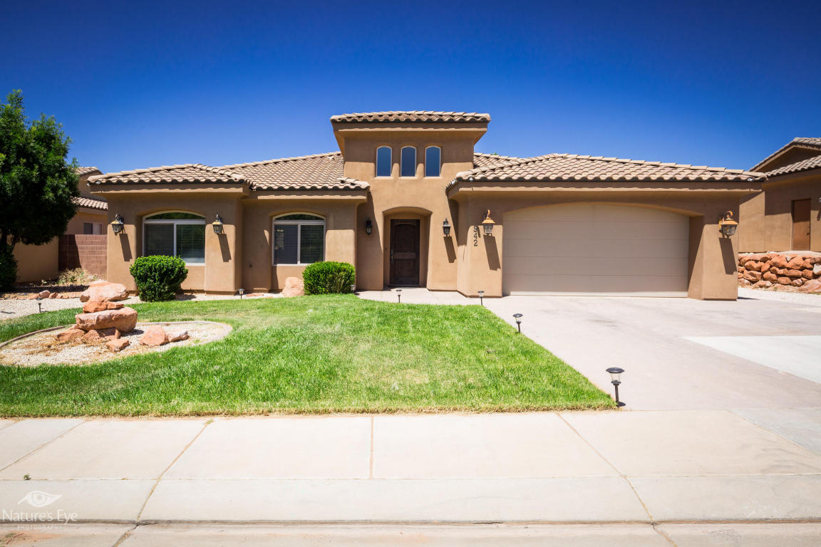 942 Peachtree DR, Toquerville, UT 84774