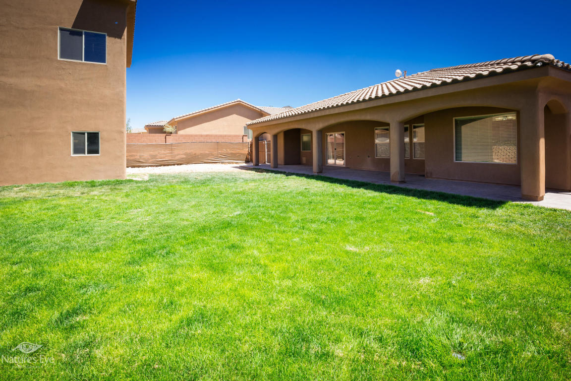 942 Peachtree DR, Toquerville, UT 84774