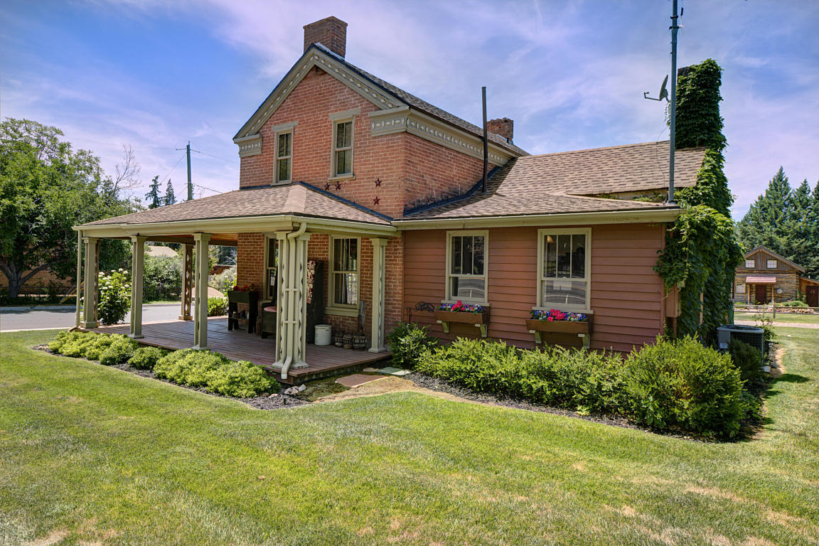 10 W Center ST, Toquerville, UT 84774