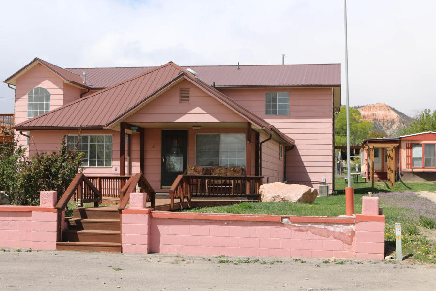 61 N 400 W, Tropic, UT 84776