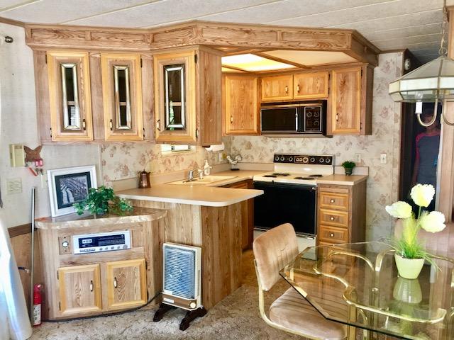 180 N 1100 E, Washington, UT 84780