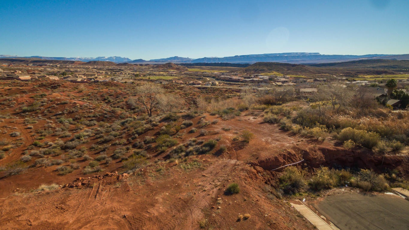 N Burke Springs RD, Washington, UT 84780