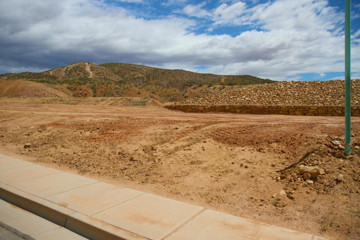 2949 S MAJESTIC COURT DR, Washington, UT 84780