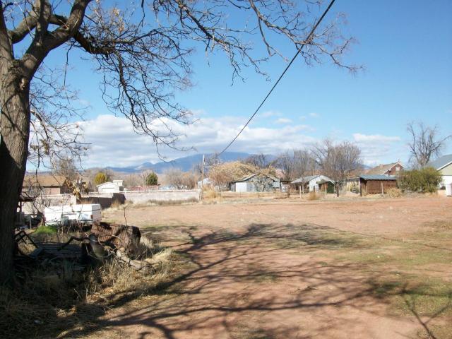 150 W 100 N, Washington, UT 84780
