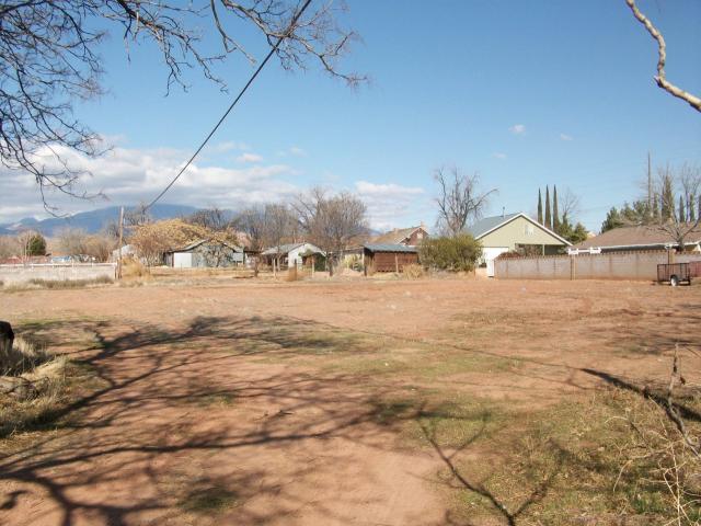 150 W 100 N, Washington, UT 84780