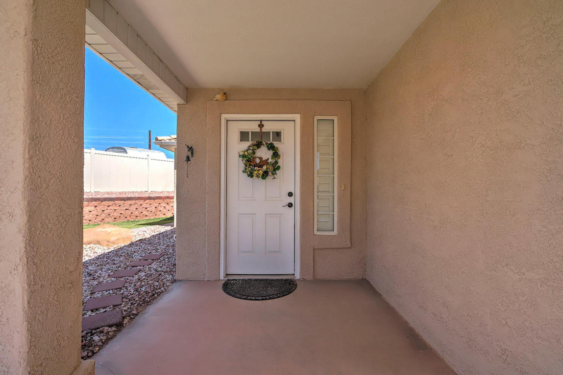 1360 E Telegraph ST, Washington, UT 84780