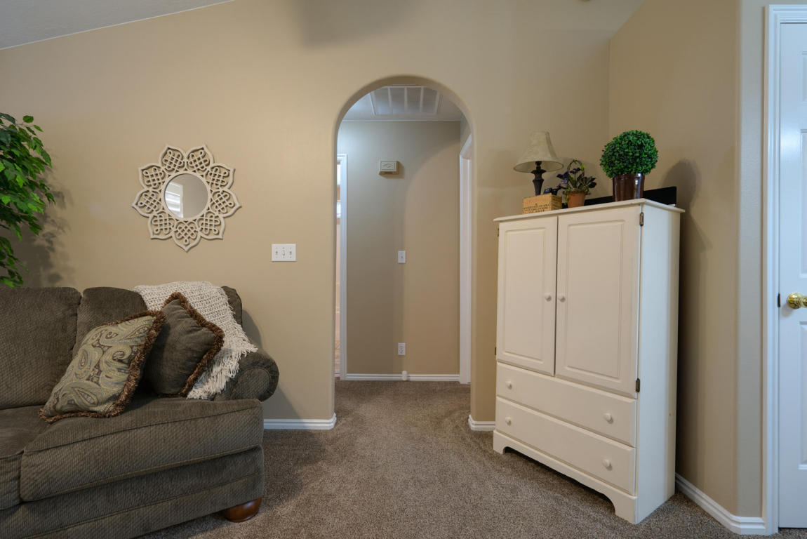 1360 E Telegraph ST, Washington, UT 84780