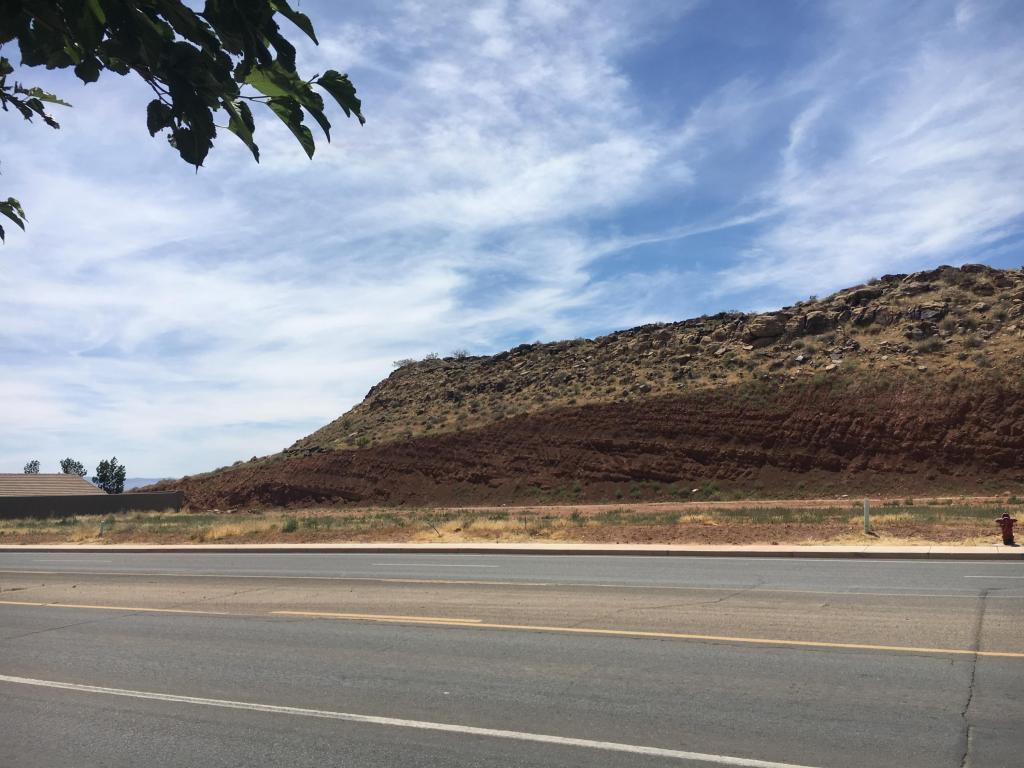 Washington Fields Rd., Washington, UT 84780