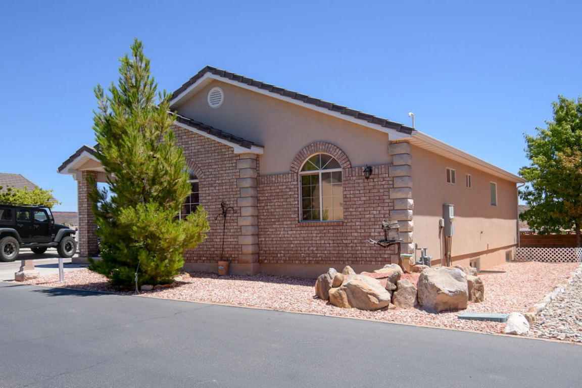 362 N Windsor DR, Washington, UT 84780