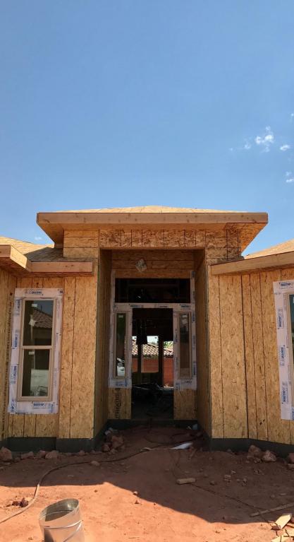 1782 Bluebeech DR, Washington, UT 84780