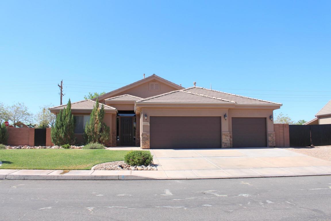 121 W 1965 S, Washington, UT 84780