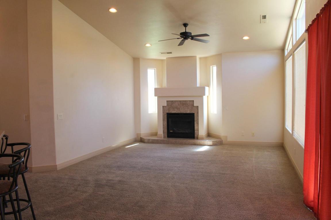 121 W 1965 S, Washington, UT 84780