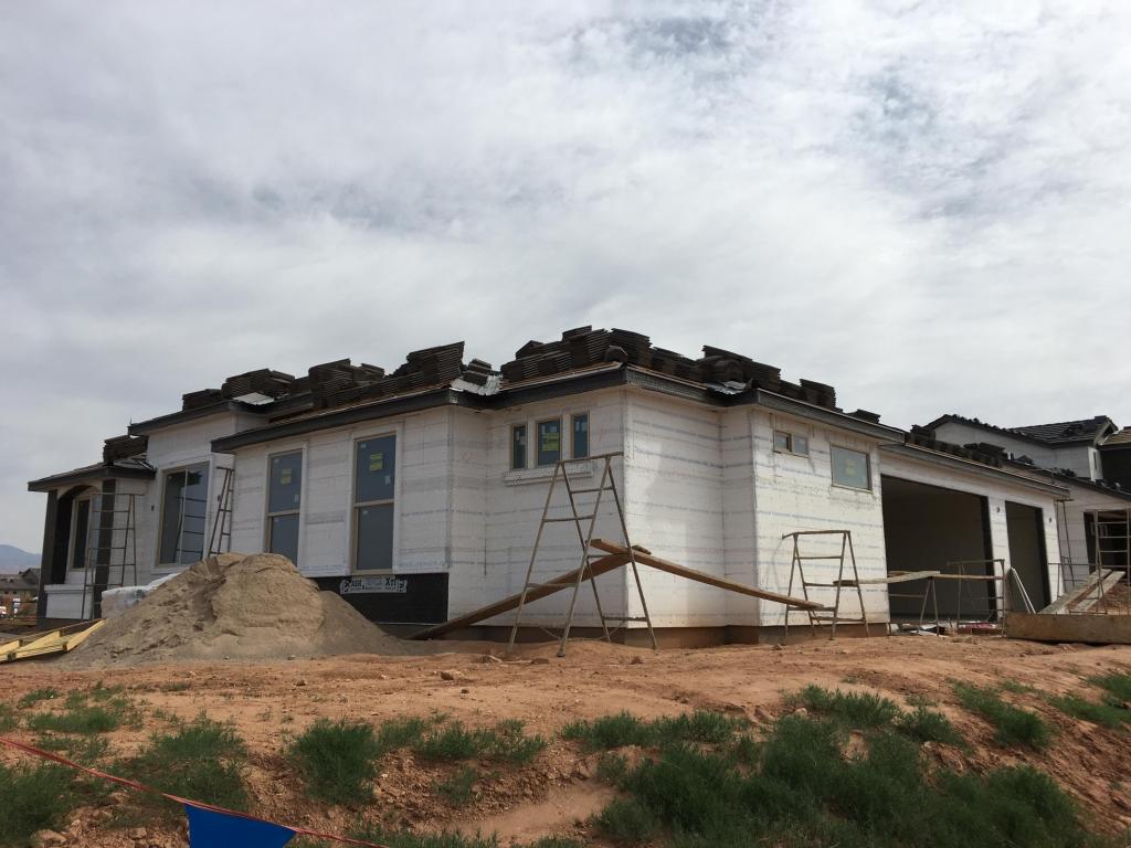 3373 S Camino Real, Washington, UT 84780