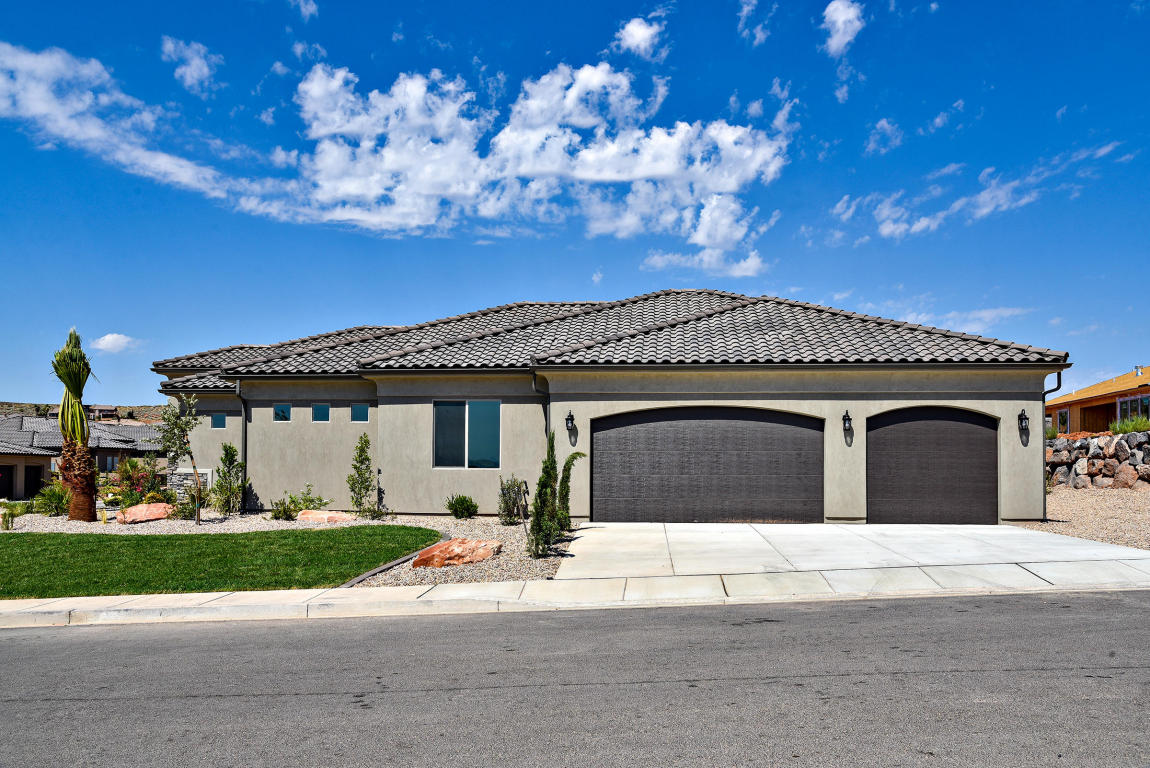 1094 W Wiltshire ST, Washington, UT 84780