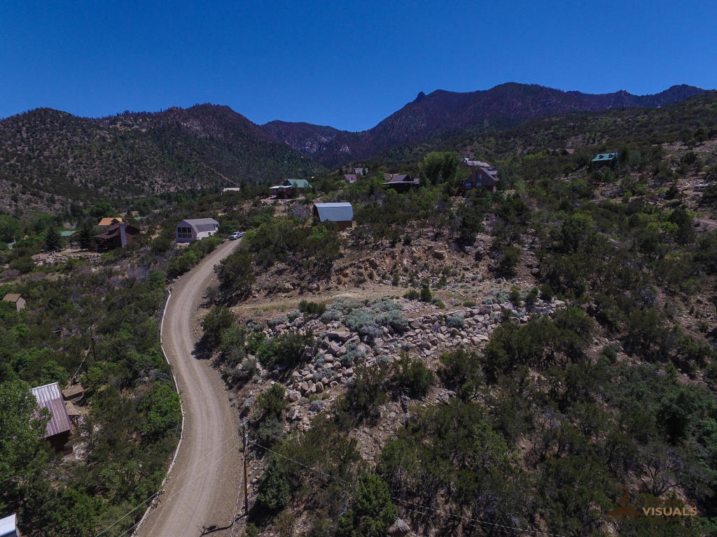 476 S Oakridge RD, Pine Valley, UT 84781
