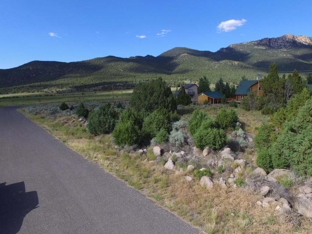 61 Pine Acres CIR, Pine Valley, UT 84781