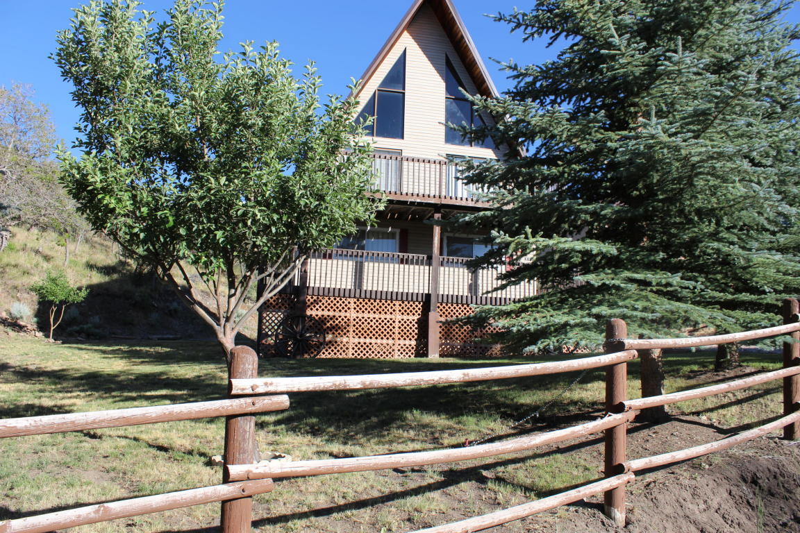 645 Lodge Pole LN, Pine Valley, UT 84781