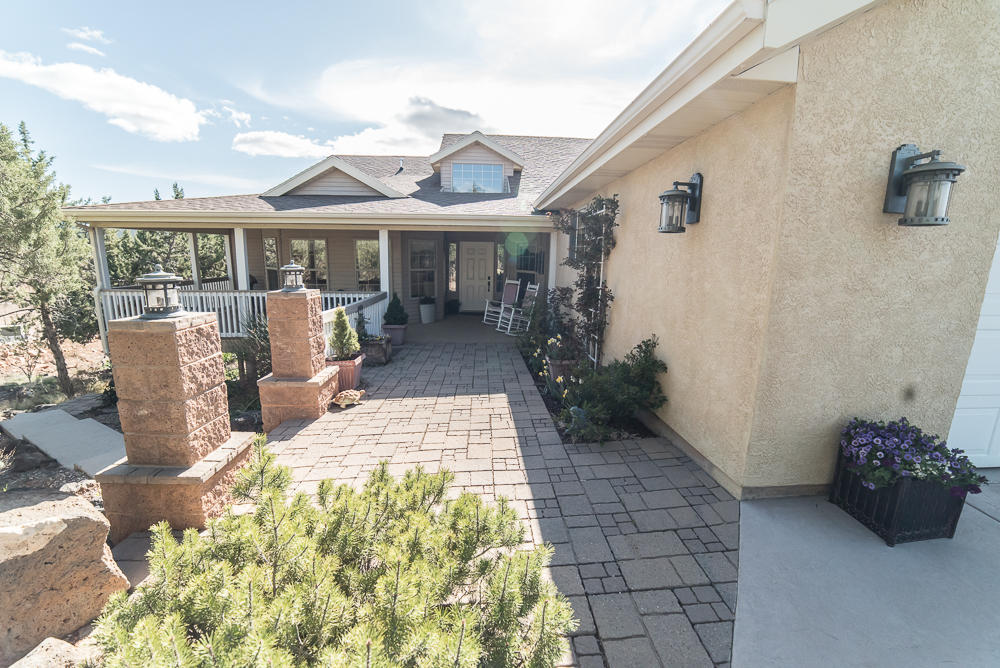 1087 N Carters Pond RD, Dammeron Valley, UT 84783