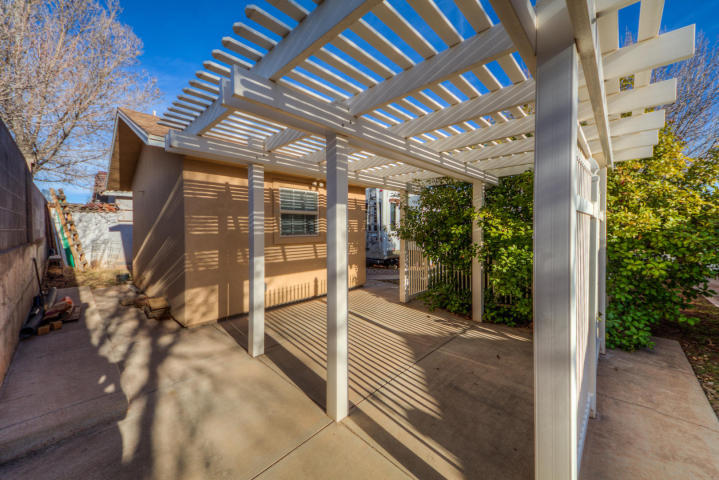 2990 E Riverside, St George, UT 84790