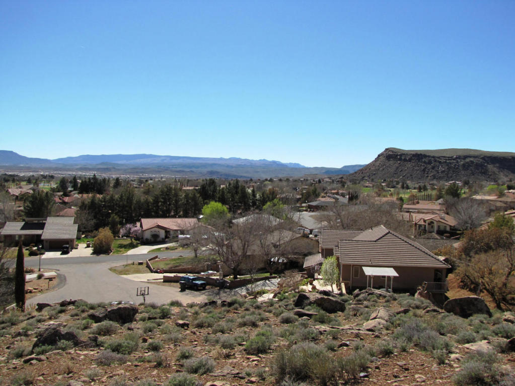 Santa Clara CIR, St George, UT 84790