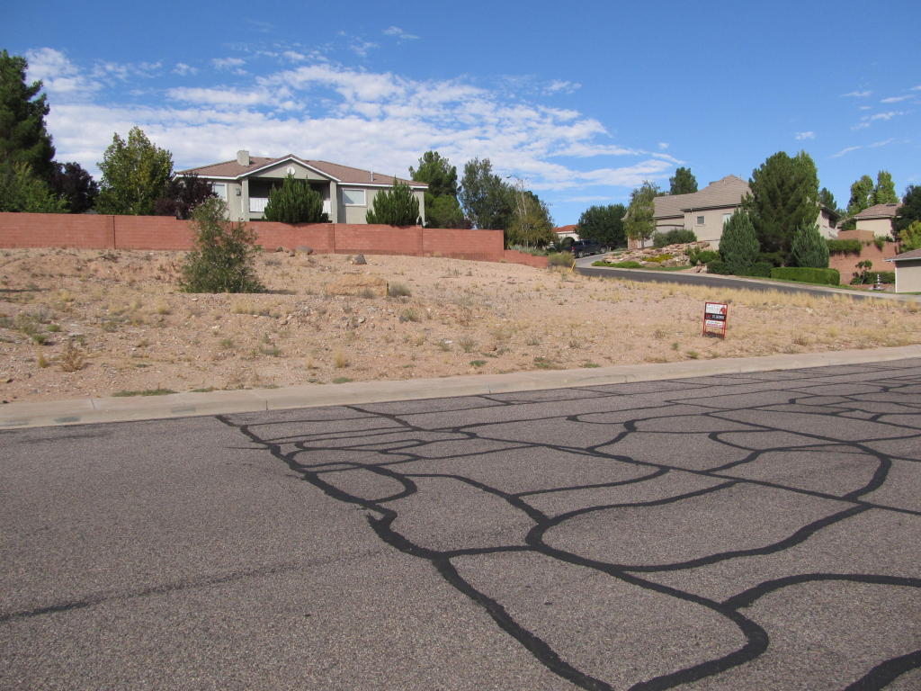 1761 POINT DR, St George, UT 84790