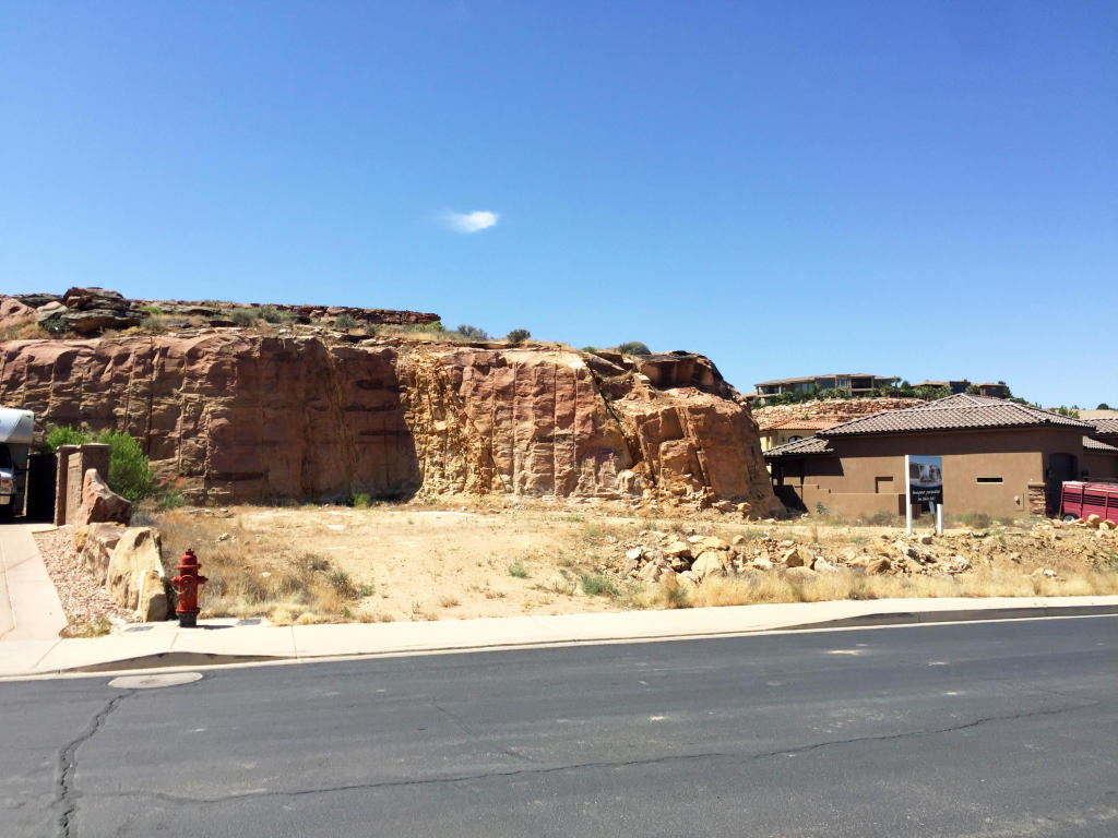 2520 E 1450 S, St George, UT 84790