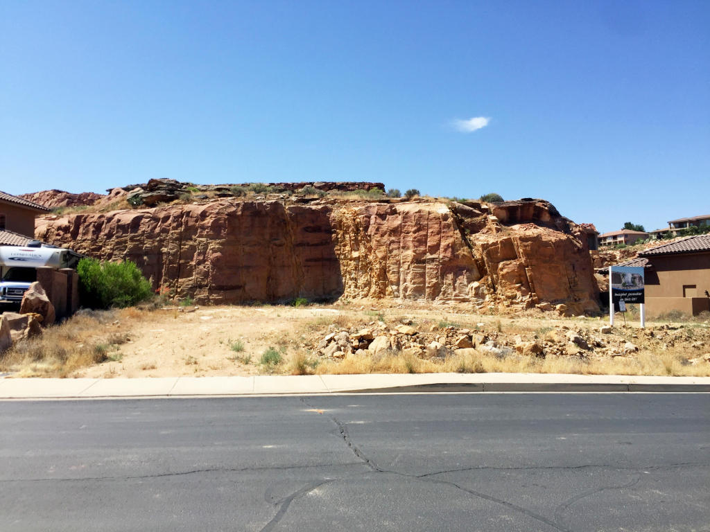 2520 E 1450 S, St George, UT 84790