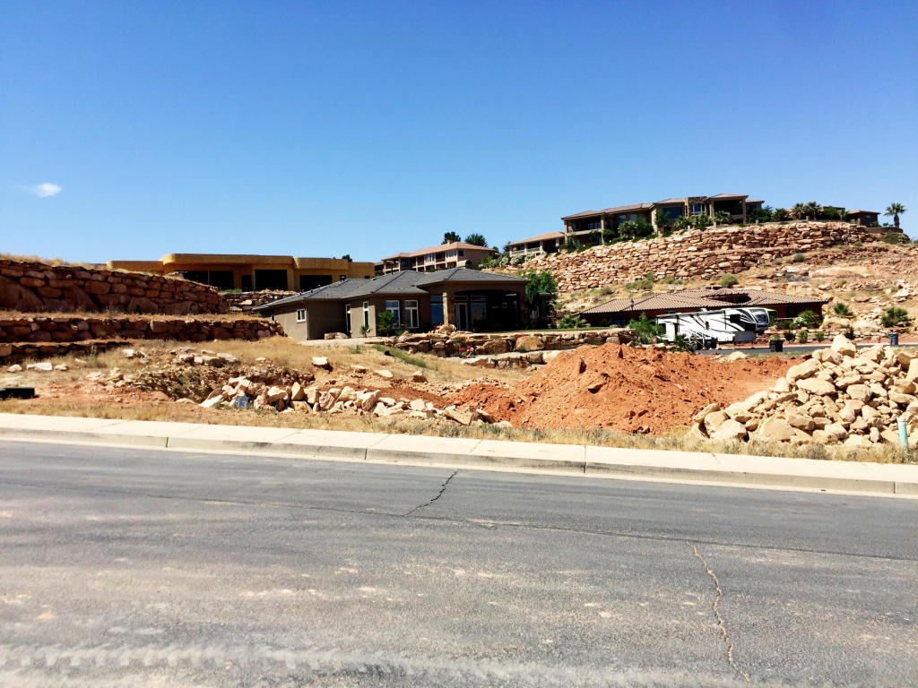 2520 E 1450 S, St George, UT 84790