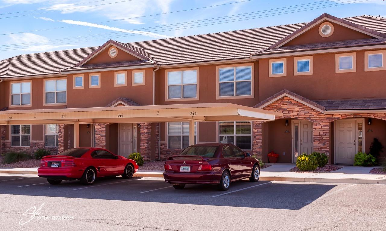 3155 S Hidden Valley DR, St George, UT 84790