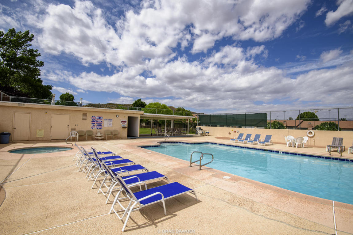 1050 E Brigham RD, St George, UT 84790
