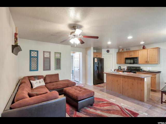 3155 S HIDDEN VALLEY DR, St. George, UT 84790