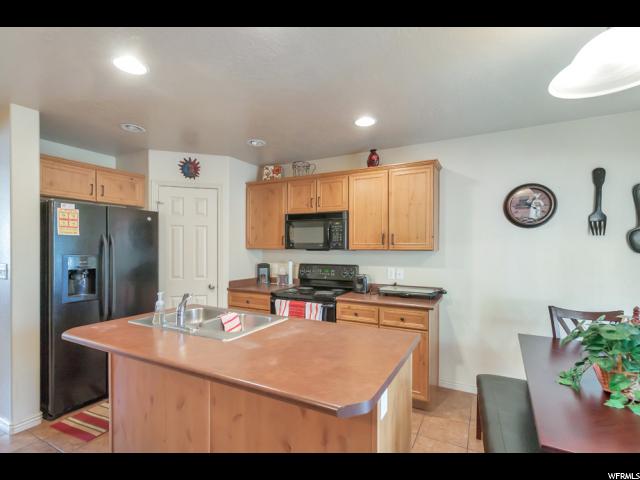 3155 S HIDDEN VALLEY DR, St. George, UT 84790