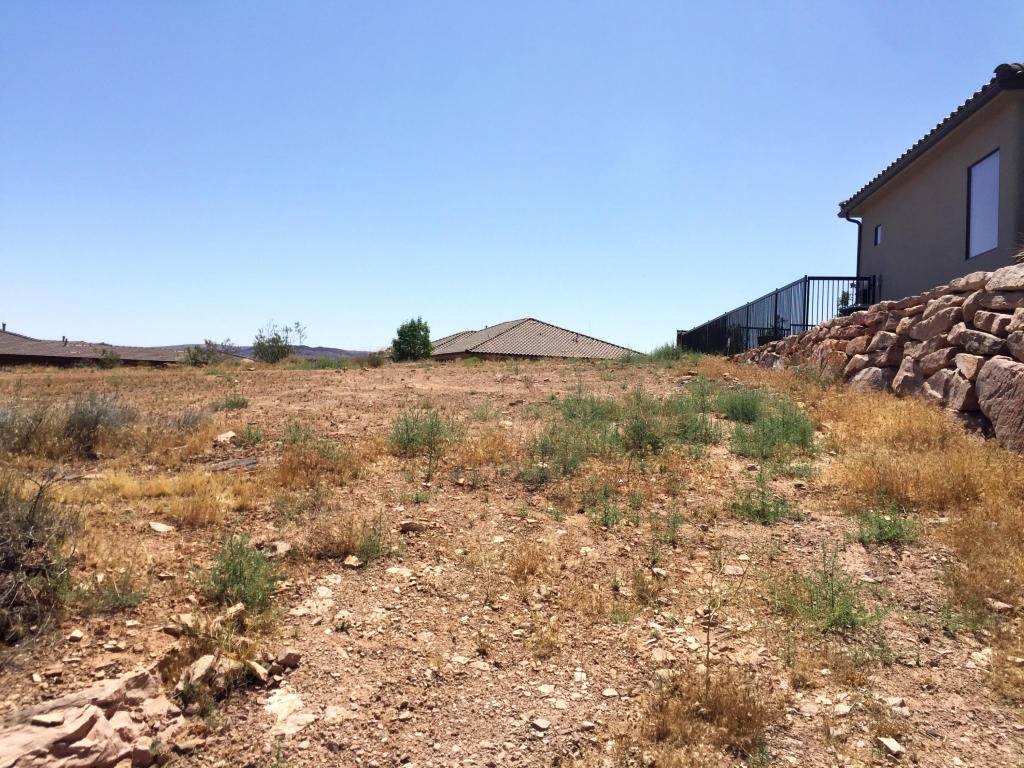 2520 E 1450 S, St George, UT 84790