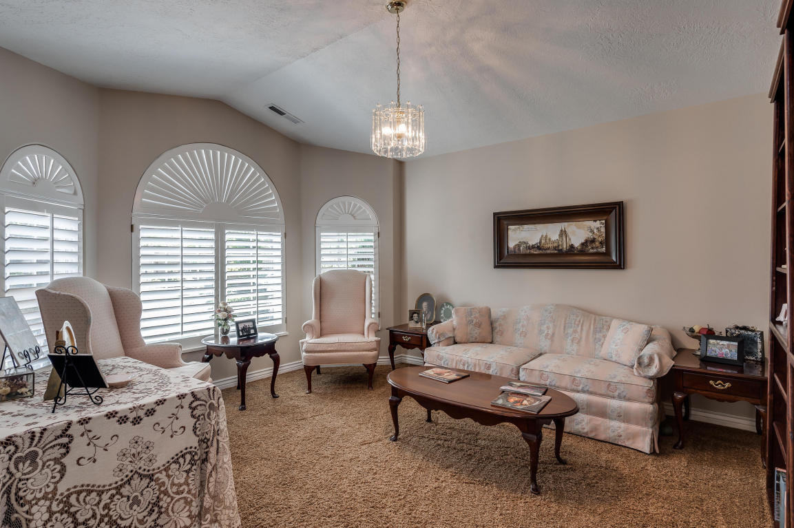 805 S River Rd, St George, UT 84790