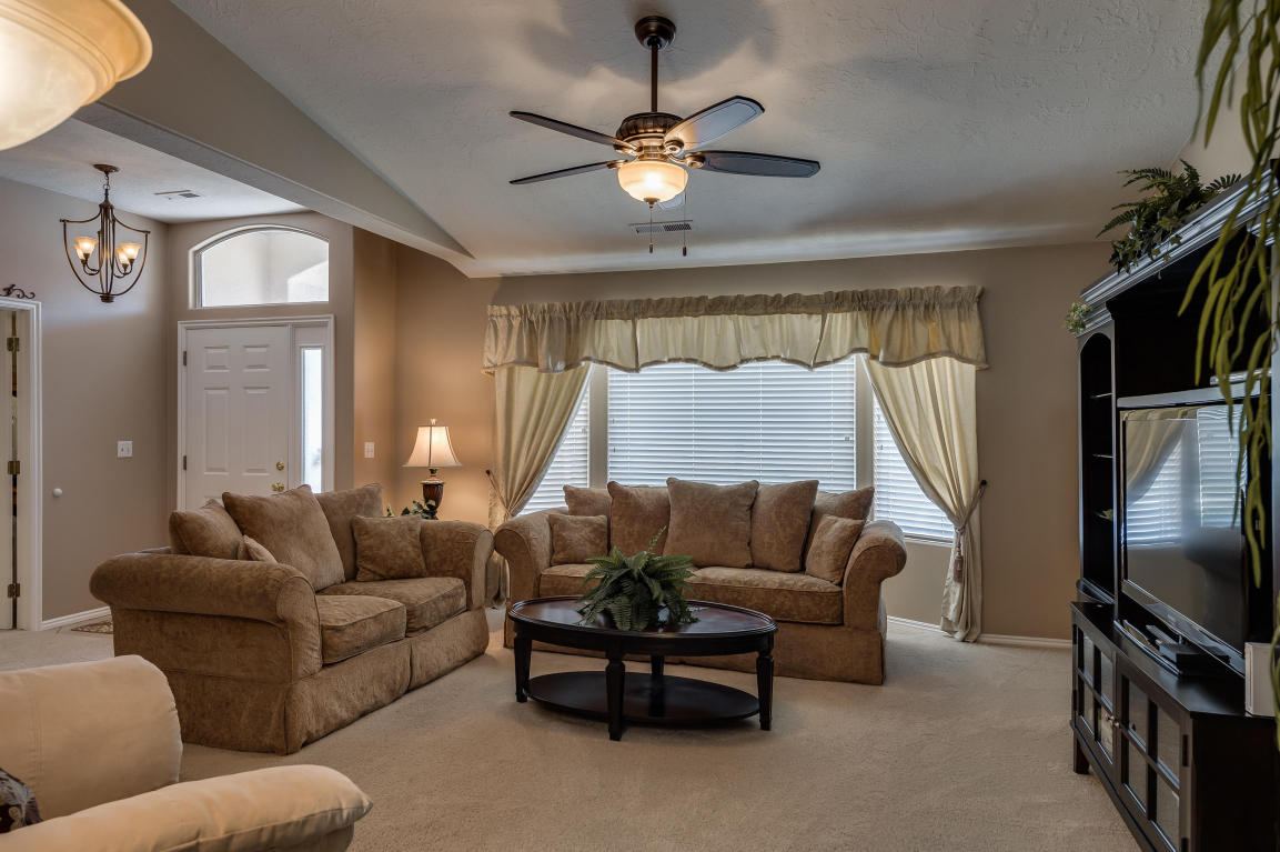 1203 E 900, St George, UT 84790