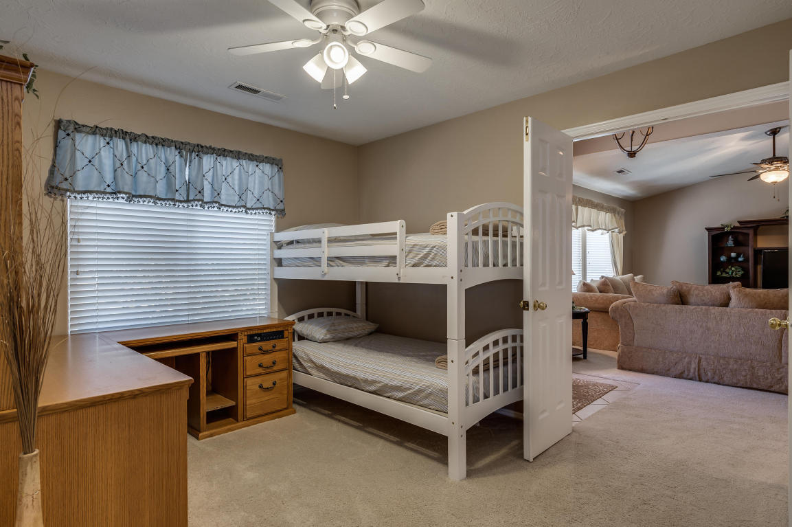 1203 E 900, St George, UT 84790