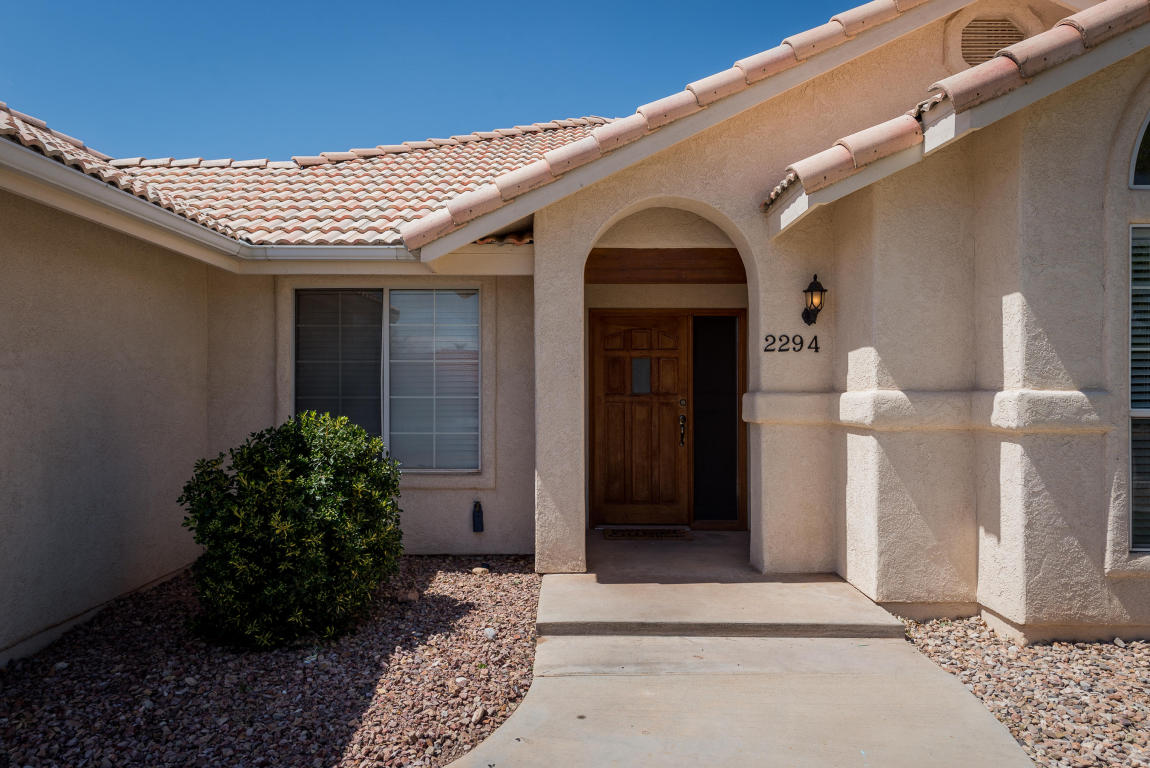2294 Pintura DR, St George, UT 84790