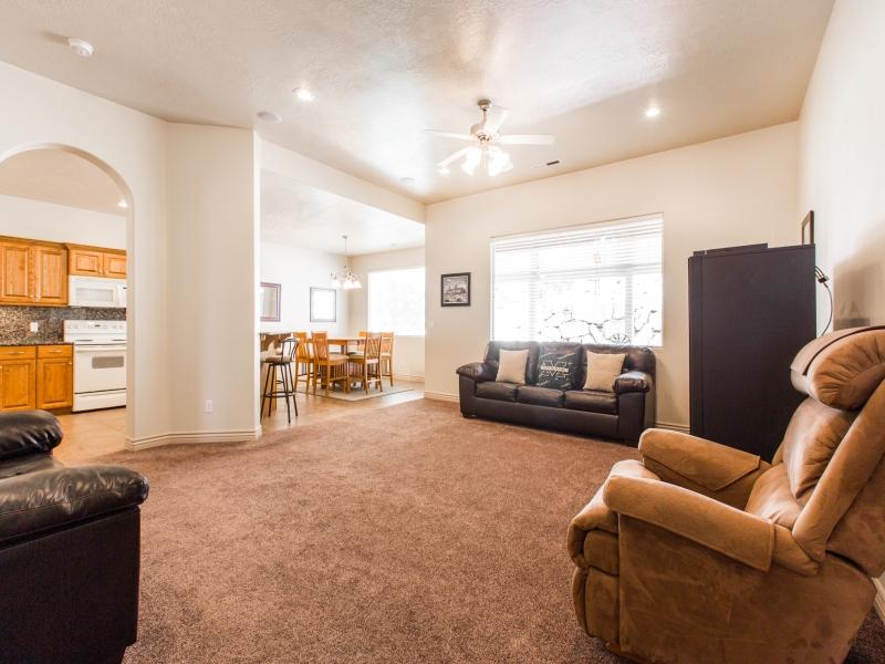 32 S Arroyo DR, St George, UT 84790