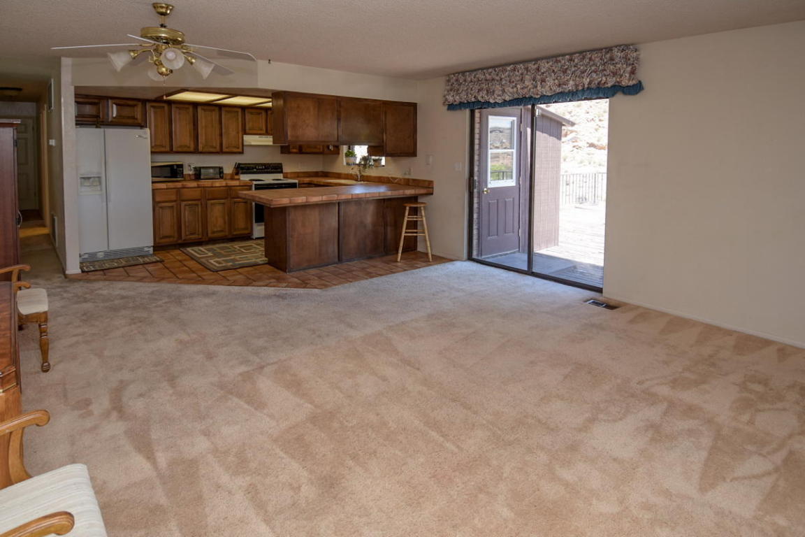 1530 Montezuma CIR, St George, UT 84790